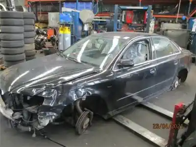 Scrapping Vehicle audi a4 berlina (8e) 2.5 tdi of the year 2006 powered bdg