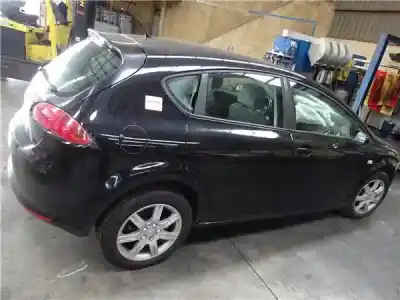Veículo de Sucata seat leon (1p1) 1.9 tdi do ano 2007 alimentado bxe