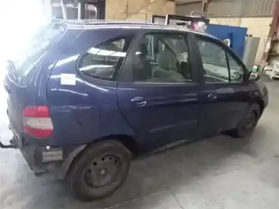 Verschrottungsfahrzeug renault scénic i monospace (ja0/1_, fa0_) 1.9 dci (ja05, ja1f) des jahres 2003 angetrieben d/ f9q k 7