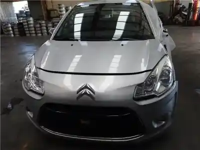 Véhicule à la ferraille CITROEN C3 PICASSO (SH_) 1.6 HDI 90 de l'année 2013 alimenté 9H06