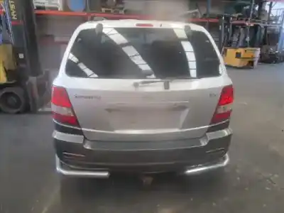Verschrottungsfahrzeug KIA SORENTO (BL) 2.5 CRDi des Jahres 2005 angetrieben D4CB