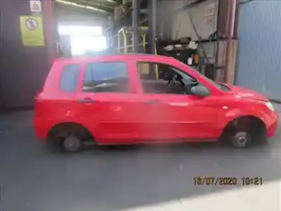 Veículo de Sucata mazda 2 (b2w) 1.25 do ano 2003 alimentado fuja