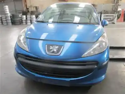 Veicolo di demolizione PEUGEOT                                            207                                                                                                                                                                                                                                                        1.4 16V                                                                                                                                                                                                                                                    dell'anno 2007 alimentato KFU (ET3J4)