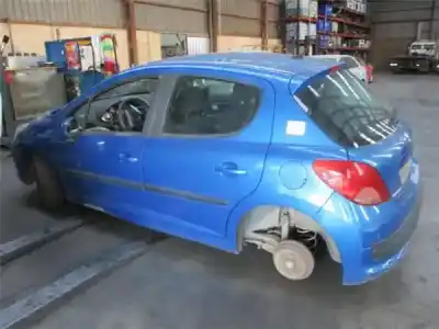 Veículo de Sucata peugeot 207 1.4 16v do ano 2007 alimentado kfu (et3j4)