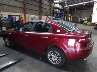 Veículo de Sucata alfa romeo alfa 159 (140) 1.9 jts 16v / selective do ano 2005 alimentado 939 a6.000