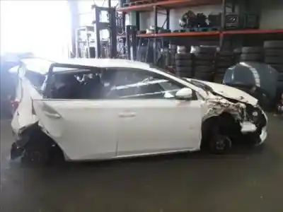 Утилизация автомобиля toyota                                             auris (e15)                                                                                                                                                                                                                                                1.4 d-4d года 2014 питание 1nd