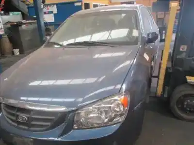 Scrapping Vehicle kia cerato (ld) 2.0 crdi of the year 2005 powered d-d4ea