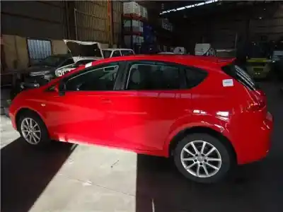 Veículo de Sucata seat leon (1p1) 1.6 tdi do ano 2010 alimentado d cay