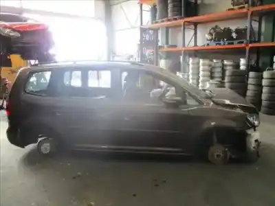 Veículo de Sucata volkswagen touran (1t3) 1.6 tdi do ano 2011 alimentado cayc