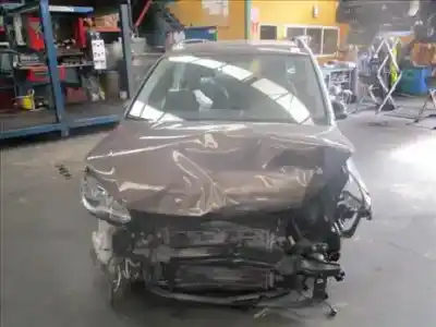 Veículo de Sucata volkswagen touran (1t3) 1.6 tdi do ano 2011 alimentado cayc