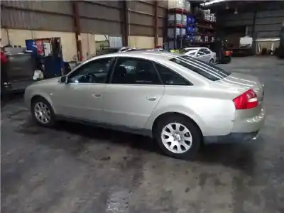 Verschrottungsfahrzeug audi a6 berlina (4b2) 2.4 (121kw) des jahres 2001 angetrieben bdv