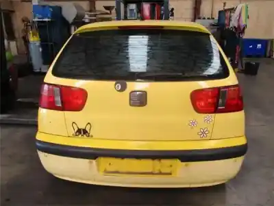 Veicolo di demolizione seat                                               ibiza (6k1)                                                                                                                                                                                                                                                1.4                                                                                                                                                                                                                                                        dell'anno 2001 alimentato aud