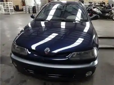 Verschrottungsfahrzeug renault laguna i (b56_, 556_) 1.9 dci (b56w) des jahres 2000 angetrieben d/ f9q b7