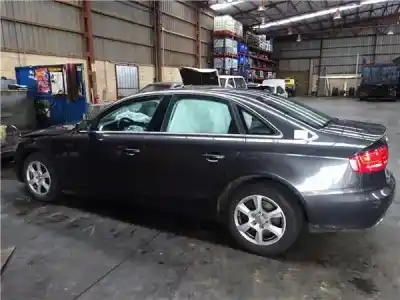 Scrapping Vehicle audi a4 berlina (8k2) 2.0 basis of the year 2010 powered d cag