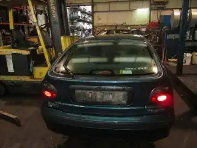Véhicule à la ferraille RENAULT MEGANE I (BA0/1_) 1.9 D Eco (B/SA0U. BA0A) de l'année 1998 alimenté D/ F8Q