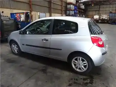 Scrapping Vehicle renault clio iii (br0/1, cr0/1) 1.5 dci (br17, cr17) of the year 2006 powered d/ k9k t7