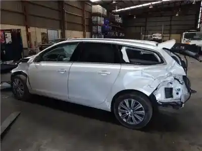 Hurda Aracı peugeot 308 (p5) 1.5 gt yılın 2021 güçlü yh01