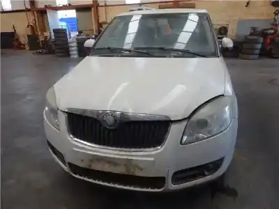 Veicolo di demolizione SKODA FABIA (5J2 ) 1.4 TDI dell'anno 2007 alimentato BNM