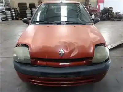 Здавання транспортного засобу RENAULT                                            CLIO II FASE I (B/CB0)                                                                                                                                                                                                                                     1.9 D (B/CB0E)                                                                                                                                                                                                                                             року 1998 потужний D-F8Q