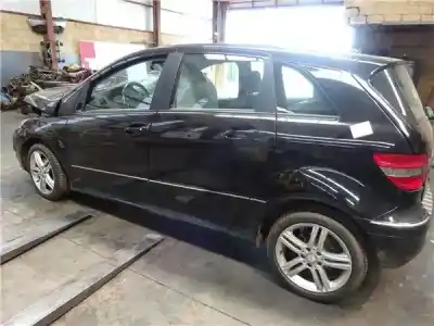 Здавання транспортного засобу mercedes-benz clase b (bm 245) 2.0 180 cdi (245.207) року 2010 потужний om 640.940