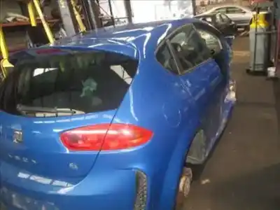 Sloopvoertuig seat leon (1p1) 2.0 tdi van het jaar 2010 aangedreven (d) ceg