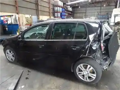 Vehicul casat volkswagen golf v (1k1) 2.0 tdi al anului 2007 alimentat bmm