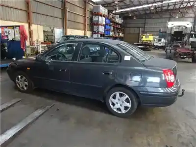 Veículo de Sucata hyundai elantra iii (xd) 1.6 do ano 2004 alimentado g4ed-g
