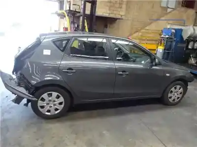 Veículo de Sucata hyundai i30 (fd) 1.4 do ano 2007 alimentado g4fa