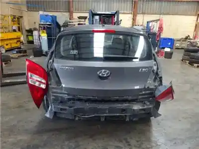 Veículo de Sucata hyundai i30 (fd) 1.4 do ano 2007 alimentado g4fa