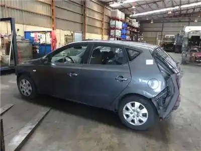 Veículo de Sucata hyundai i30 (fd) 1.4 do ano 2007 alimentado g4fa