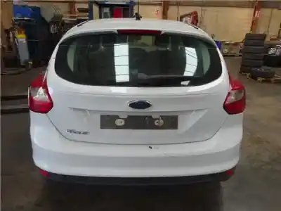 Verschrottungsfahrzeug ford focus berlina (cew) 1.6 trend des jahres 2014 angetrieben t3da