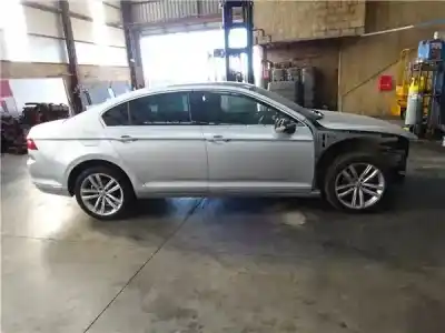 Veículo de Sucata volkswagen                                         passat berlina (3g2)                                                                                                                                                                                                                                       2.0 edition bmt                                                                                                                                                                                                                                            do ano 2016 alimentado crl