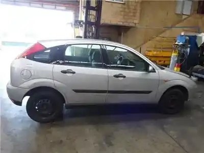 Scrapping Vehicle ford focus (daw, dbw) 2.0 16v of the year 2000 powered eddc