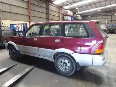 Здавання транспортного засобу ssangyong musso 2.9 70 kw року 1995 потужний om602