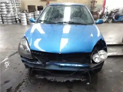 Здавання транспортного засобу renault clio ii fase ii (b/cb0) 1.2 authentique року 2002 потужний g / d4f b7