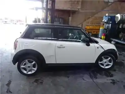 Sloopvoertuig mini mini (r56) 1.6 16v diesel cat van het jaar 2009 aangedreven 9hz (dv6ted4)