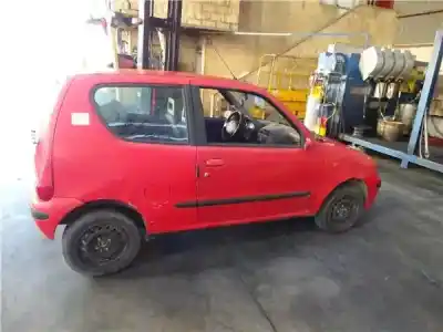 Scrapping Vehicle fiat seicento / 600 (187_) 1.1 (187axb, 187axb1a, 187axc1a02) of the year 1998 powered 176 b2.000