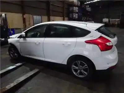 Vehicul casat ford focus iii 998 cc 92 kw al anului 2013 alimentat m1da