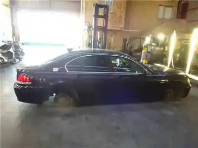 Sloopvoertuig bmw serie 7 (e65/e66) 4.0 740d van het jaar 2004 aangedreven n67 398 d1
