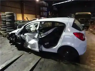 Veicolo di demolizione opel corsa d 1.2 cat (a 12 xer / ldc) dell'anno 2010 alimentato a 12 xer
