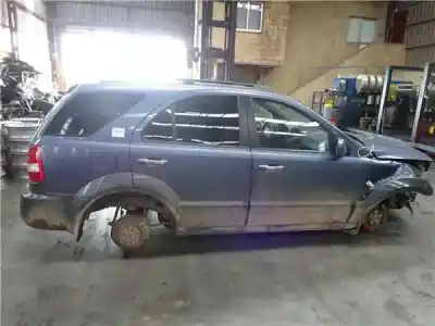 Verschrottungsfahrzeug kia sorento (bl) 2.5 crdi des jahres 2002 angetrieben d4cb