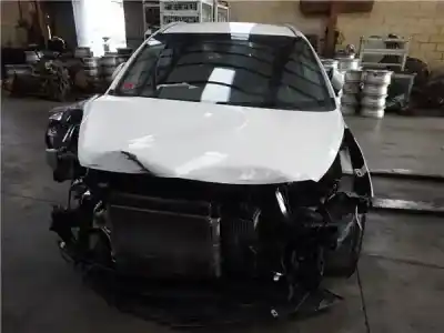 Hurda Aracı KIA CARENS (UN) 1.7 Yılın 2014 güçlü D4FD