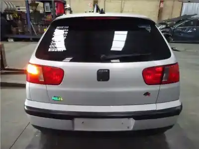 Veículo de Sucata seat ibiza ii (6k1) 1.9 tdi do ano 1999 alimentado agr