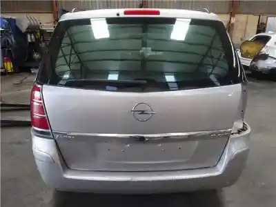 Veículo de Sucata opel zafira b 1.9 cdti do ano 2007 alimentado d-z19dt