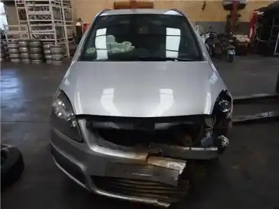 Veículo de Sucata opel zafira b 1.9 cdti do ano 2007 alimentado d-z19dt
