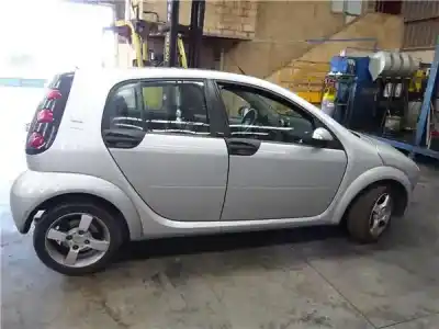 Veicolo di demolizione smart forfour (454) 1.5 (454.032) dell'anno 2004 alimentato m 135.950