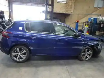 Scrapping Vehicle peugeot 308 (p5) 1.5 gt of the year 2020 powered yh01