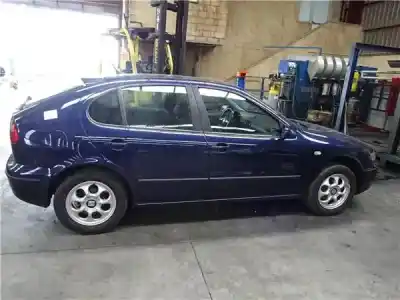 Veículo de Sucata seat                                               leon (1m1)                                                                                                                                                                                                                                                 1.9 tdi                                                                                                                                                                                                                                                    do ano 2001 alimentado asv