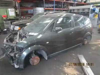 Scrapping Vehicle audi a2 (8z) 1.4 of the year 2001 powered aua