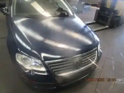 Veículo de Sucata volkswagen passat berlina (3c2) 2.0 tdi do ano 2005 alimentado bkp